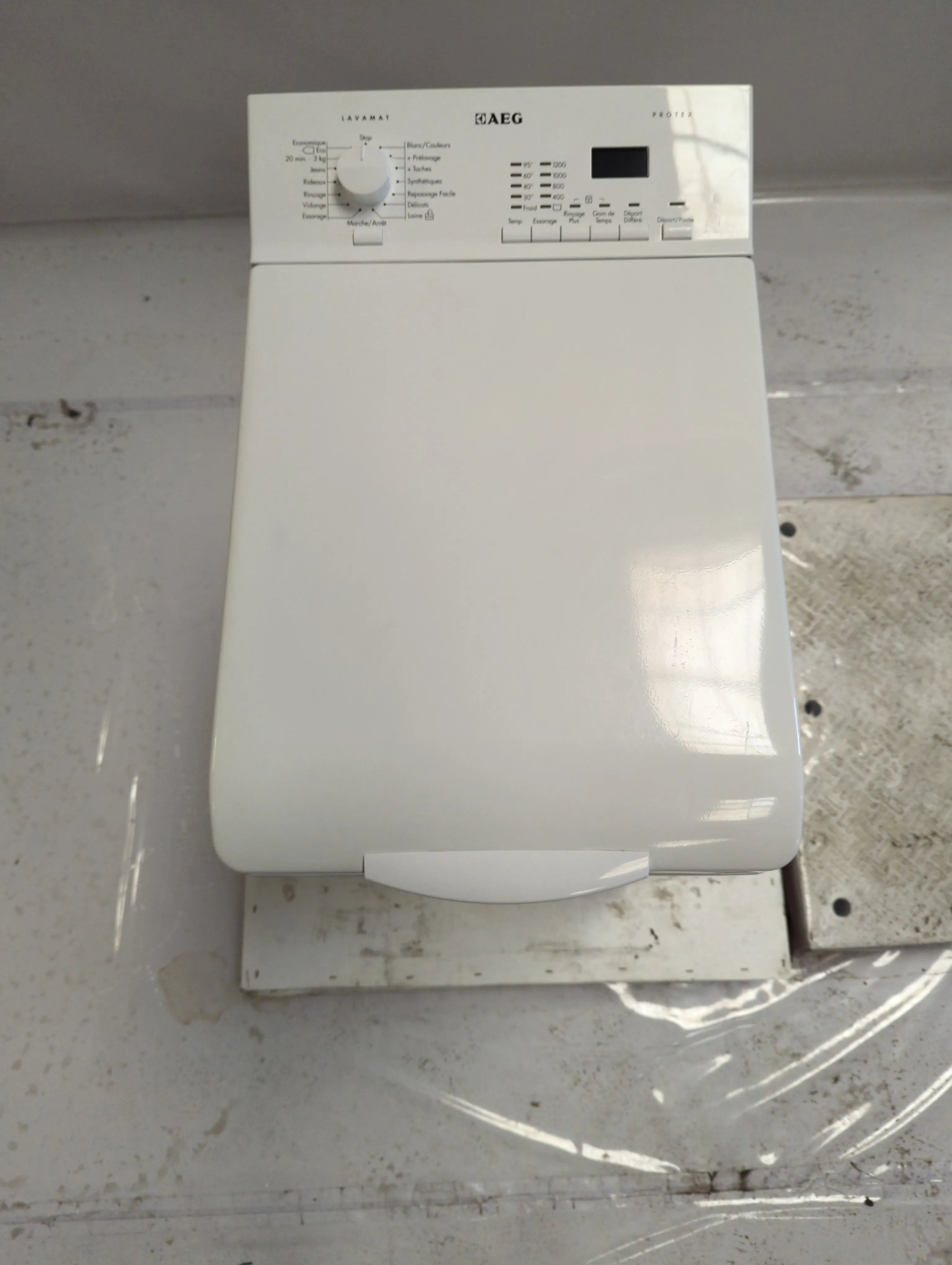 Lave-linge AEG AWA4B10 - Vente et dépannage