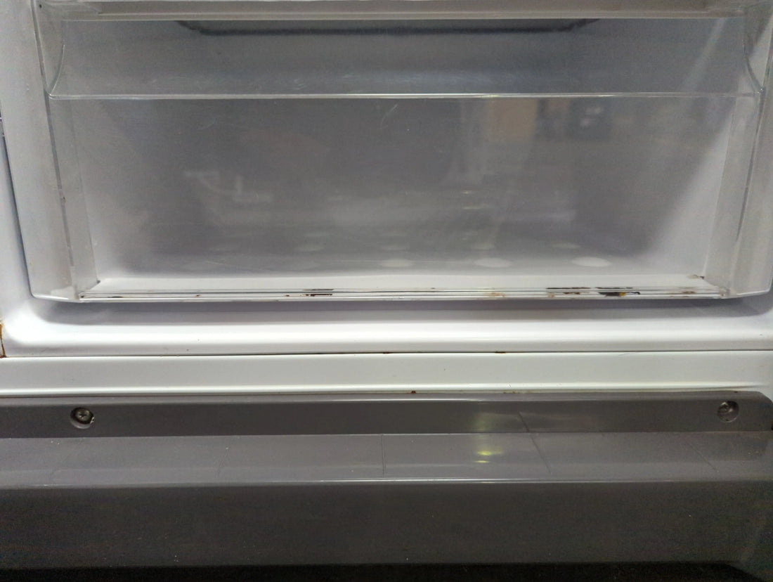 Réfrigérateur Américain 501 L Reconditionné SAMSUNG RSA1UTMG : vue de l'intérieur