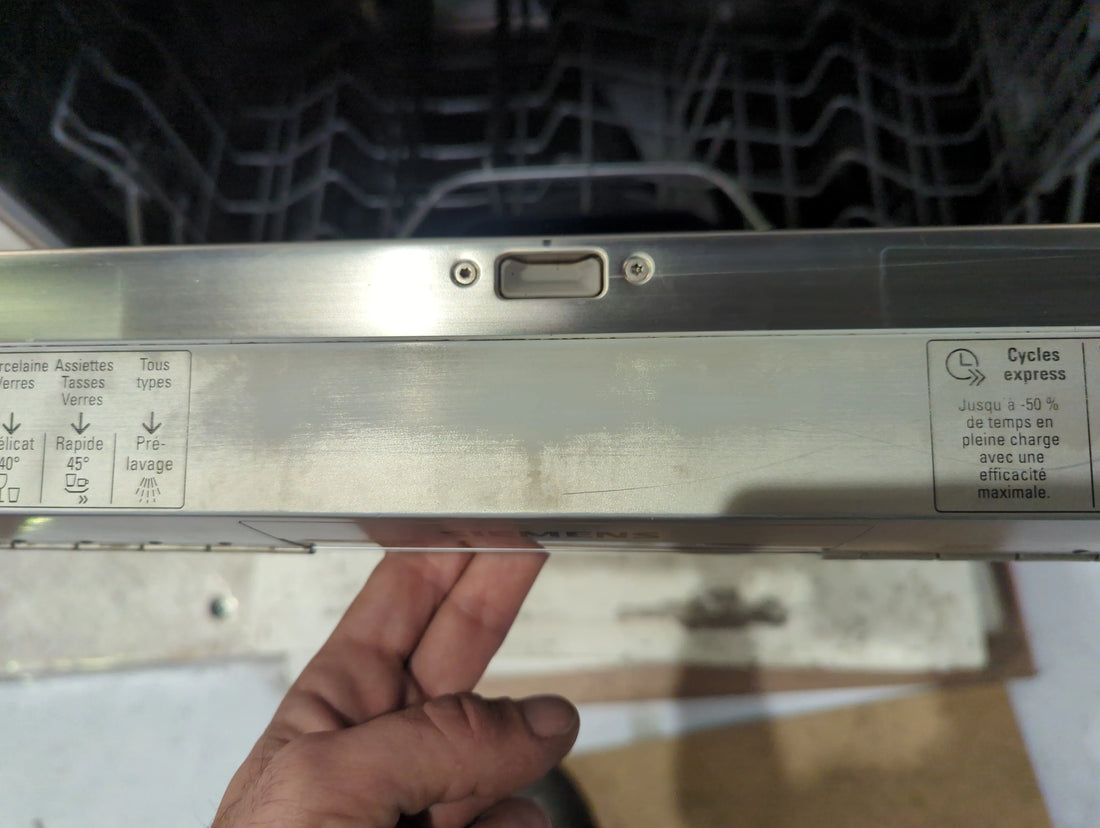 Lave-Vaisselle Pose Libre 14 Cvts Reconditionné SIEMENS SN26M883FF : détails