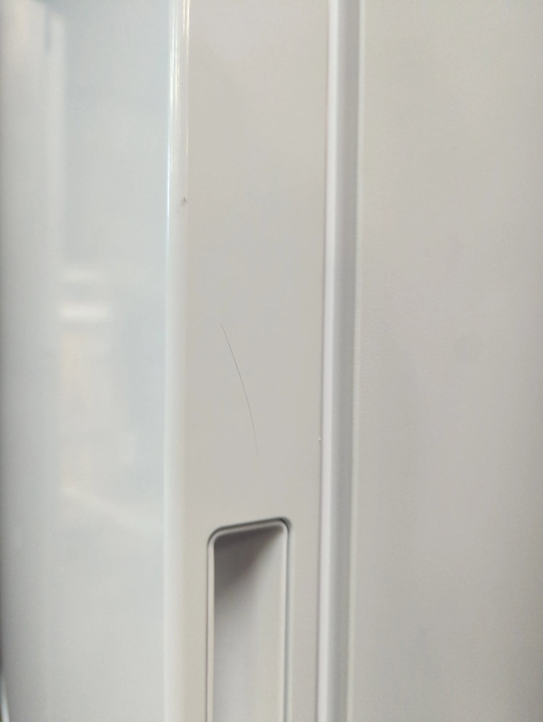 Réfrigérateur Avec Congélateur 327 L Reconditionné BRANDT BFC8560NW : détails