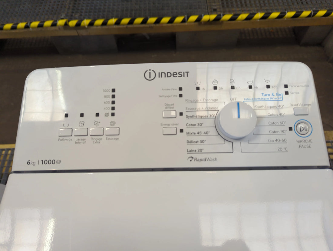 Lave-Linge Top 6 kg Reconditionné INDESIT BTWNL60400FR/N
