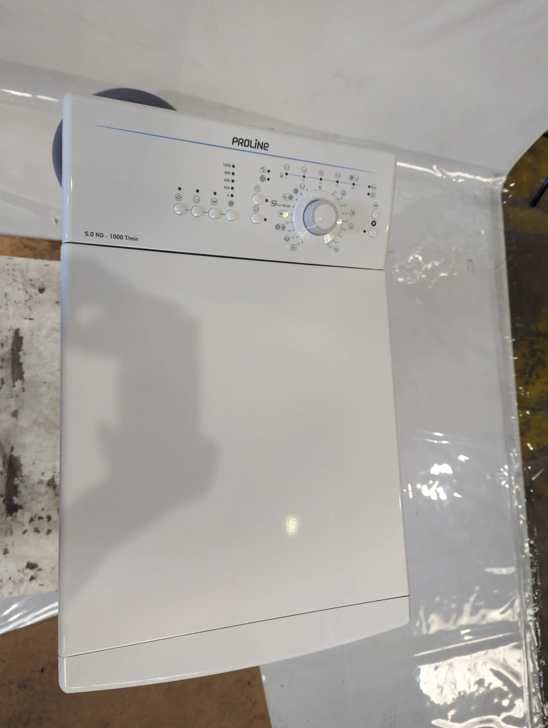 Lave-Linge Top 5 kg Reconditionné PROLINE PTL5100/N : vue du haut ouverture et commandes