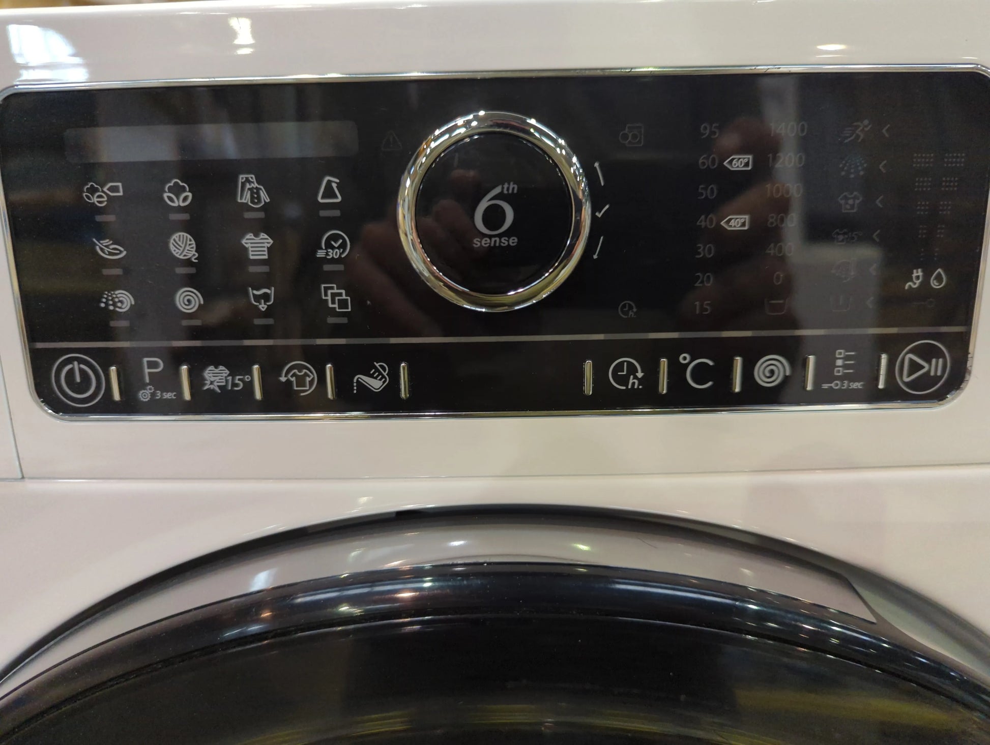 Lave-Linge Hublot 12 kg Reconditionné WHIRLPOOL FSCR12440