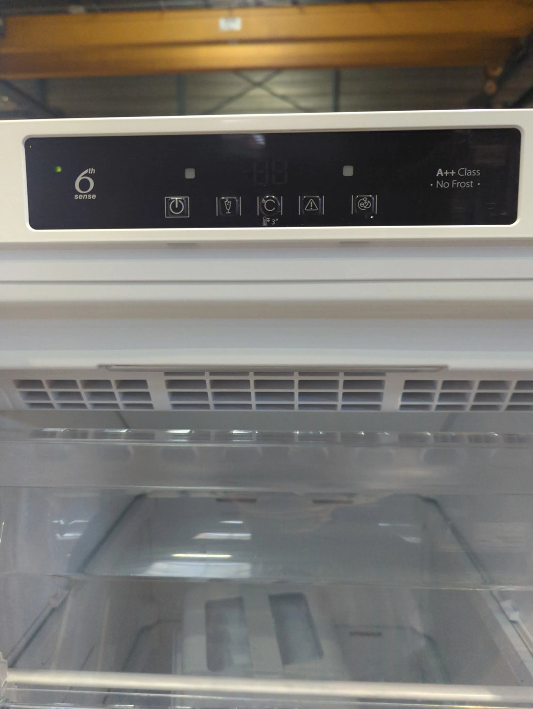 Congélateur Armoire 222 L Reconditionné WHIRLPOOL WVE22622NFW