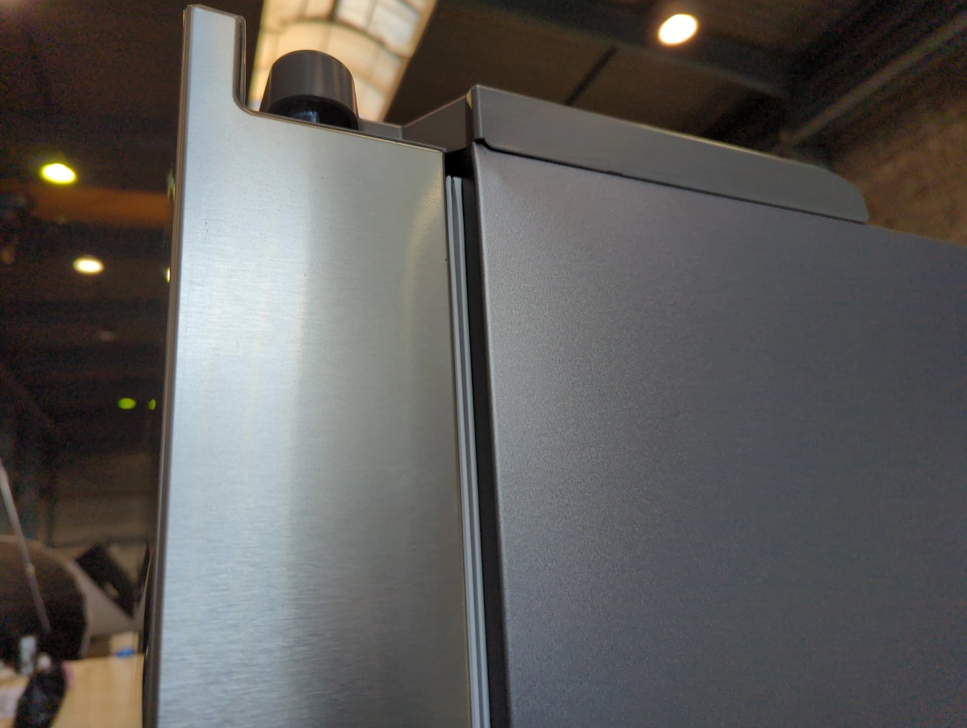 Réfrigérateur Américain 634 L Reconditionné SAMSUNG RS68A8831SL : détails