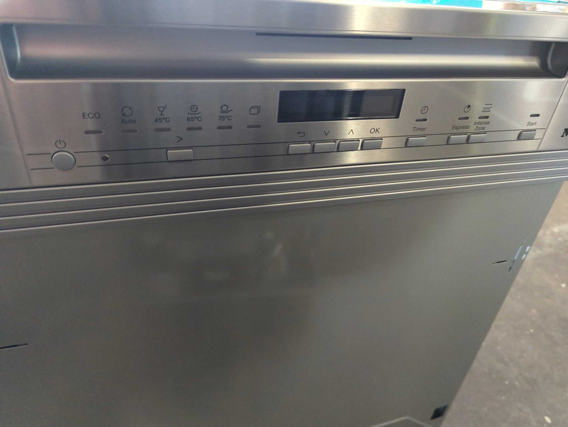 Lave-Vaisselle Encastrable 14 Cvts Reconditionné MIELE G7020SCI CS