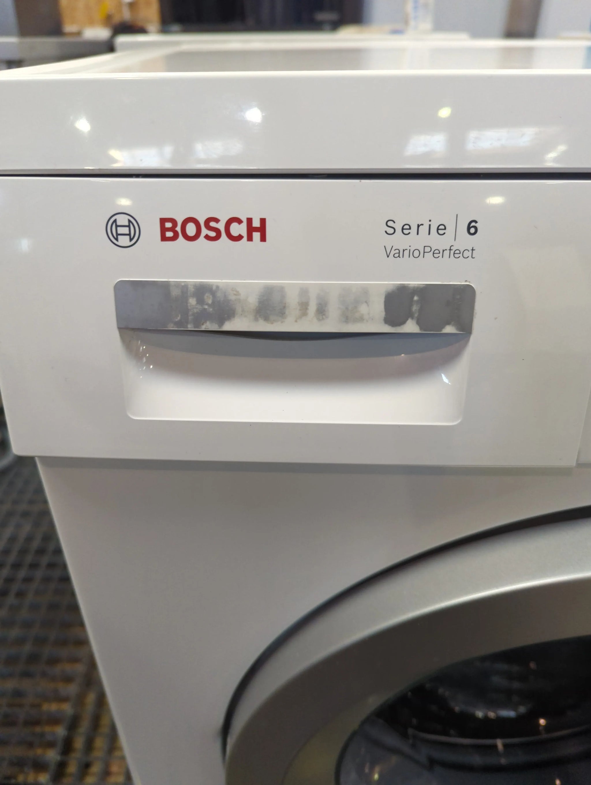 Lave linge séchant hublot ESSENTIELB ELS106-1b