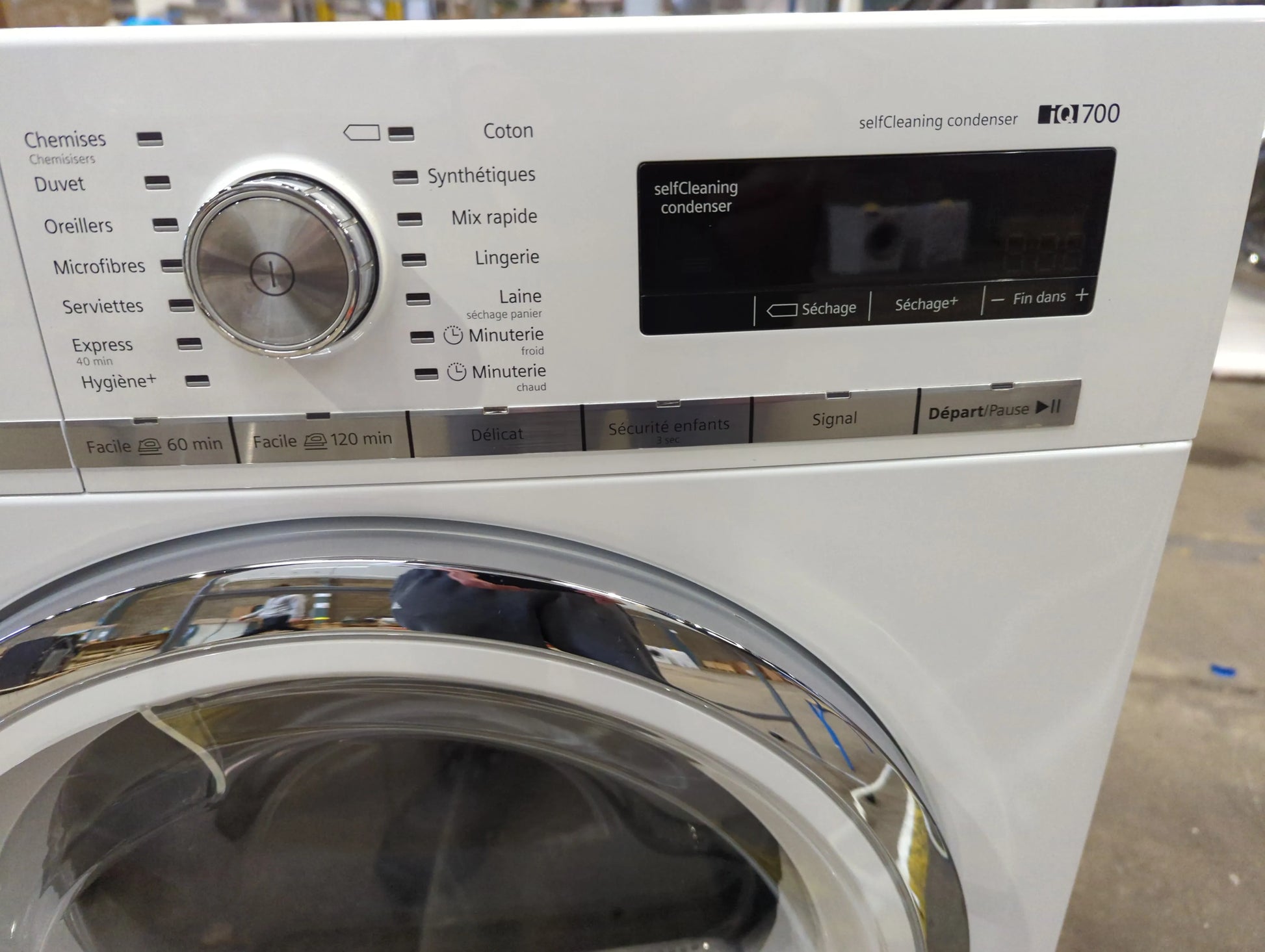 Seche-Linge Pompe À Chaleur 9 kg Reconditionné SIEMENS WT47W590FF