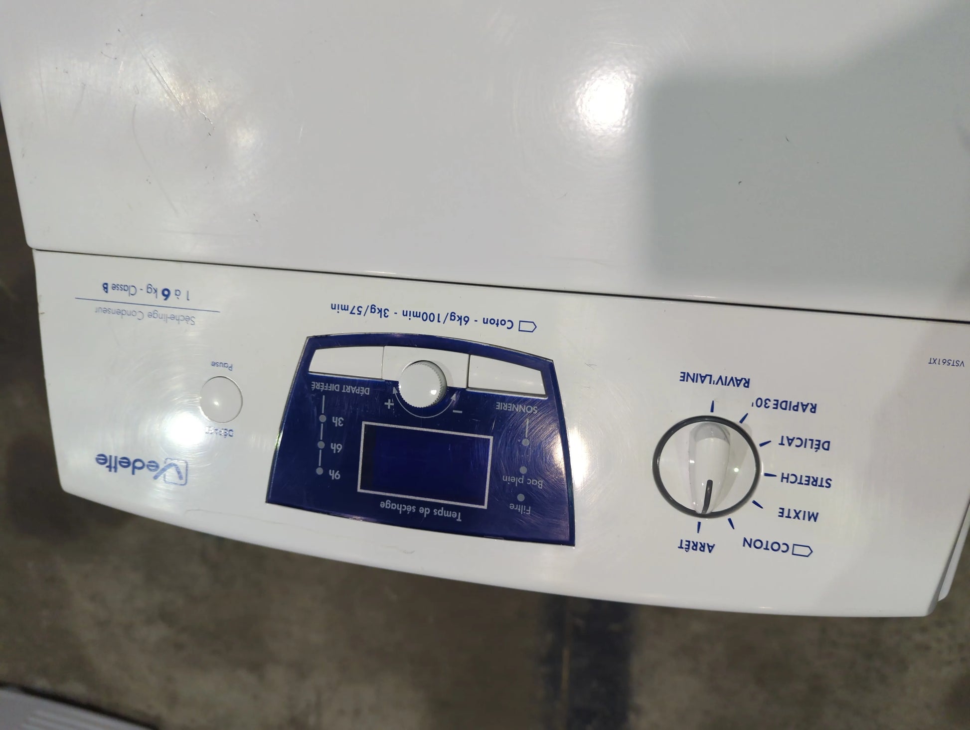 Seche-Linge Condensation 6 kg Reconditionné VEDETTE VST561XT