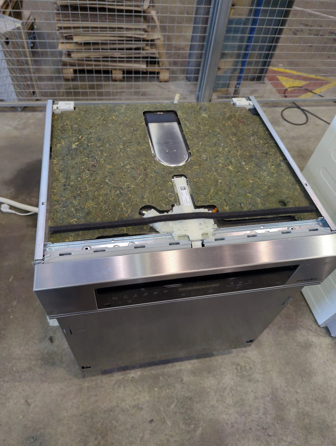Lave-Vaisselle Pose Libre 14 Cvts Reconditionné MIELE G 7312 SC AUTO DOS : détails