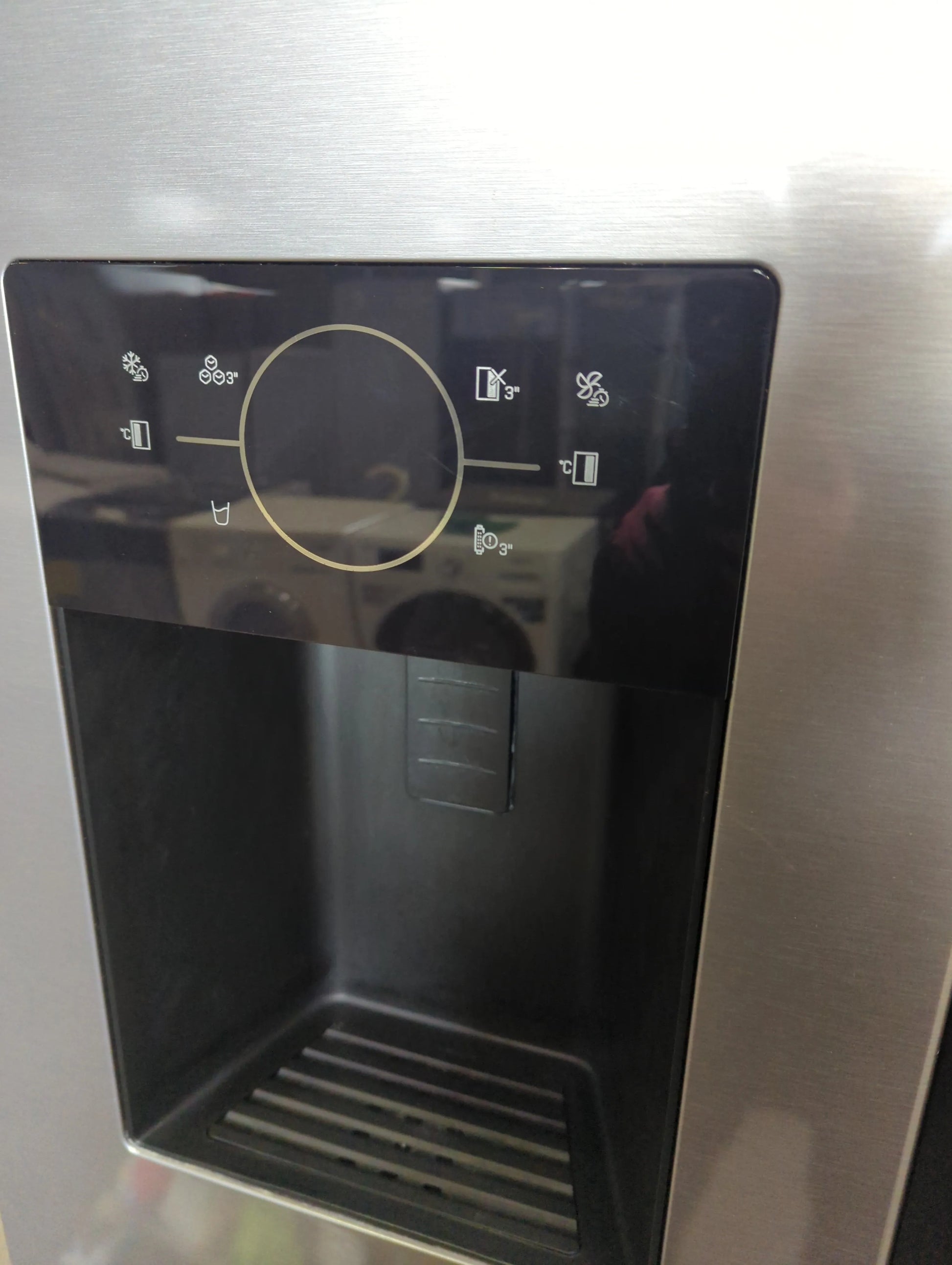 Réfrigérateur Américain 571 L Reconditionné BEKO GN162330XBN : détails