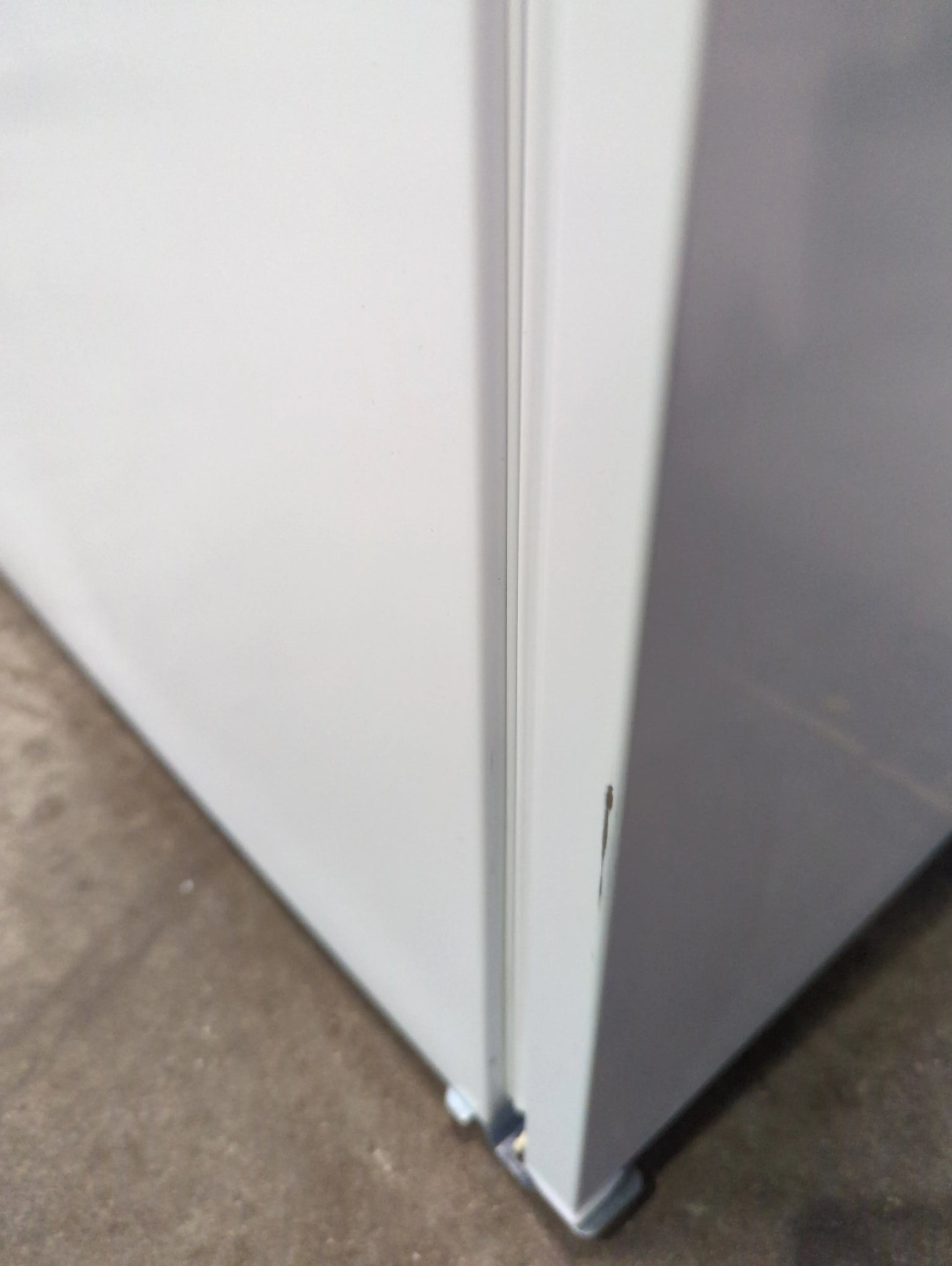 Réfrigérateur Encastrable 191 L Reconditionné AEG SDB612E1AS : détails