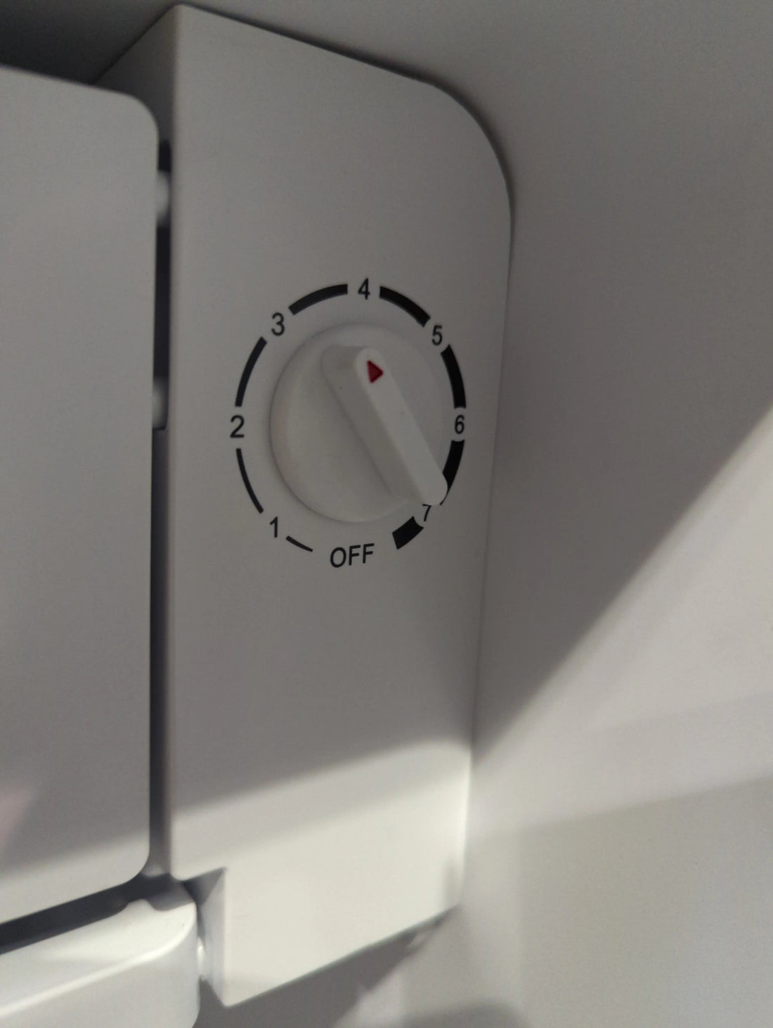 Réfrigérateur Compact 90 L Reconditionné FRIGELUX R0TT92BF