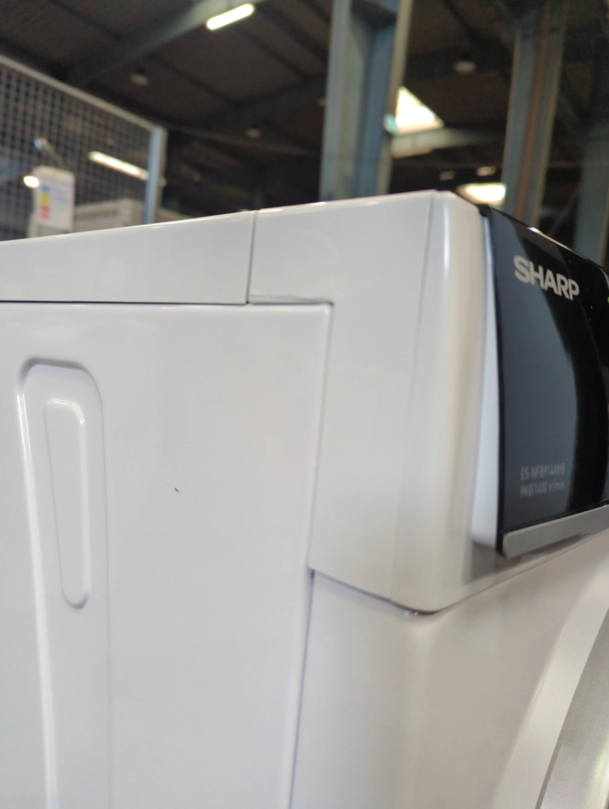Lave-Linge Hublot 9 kg Reconditionné SHARP ES-NFB914AWB : détails