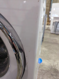 Lave-Linge Hublot 9 kg Reconditionné WHIRLPOOL FSCR90427 : vue du côté gauche