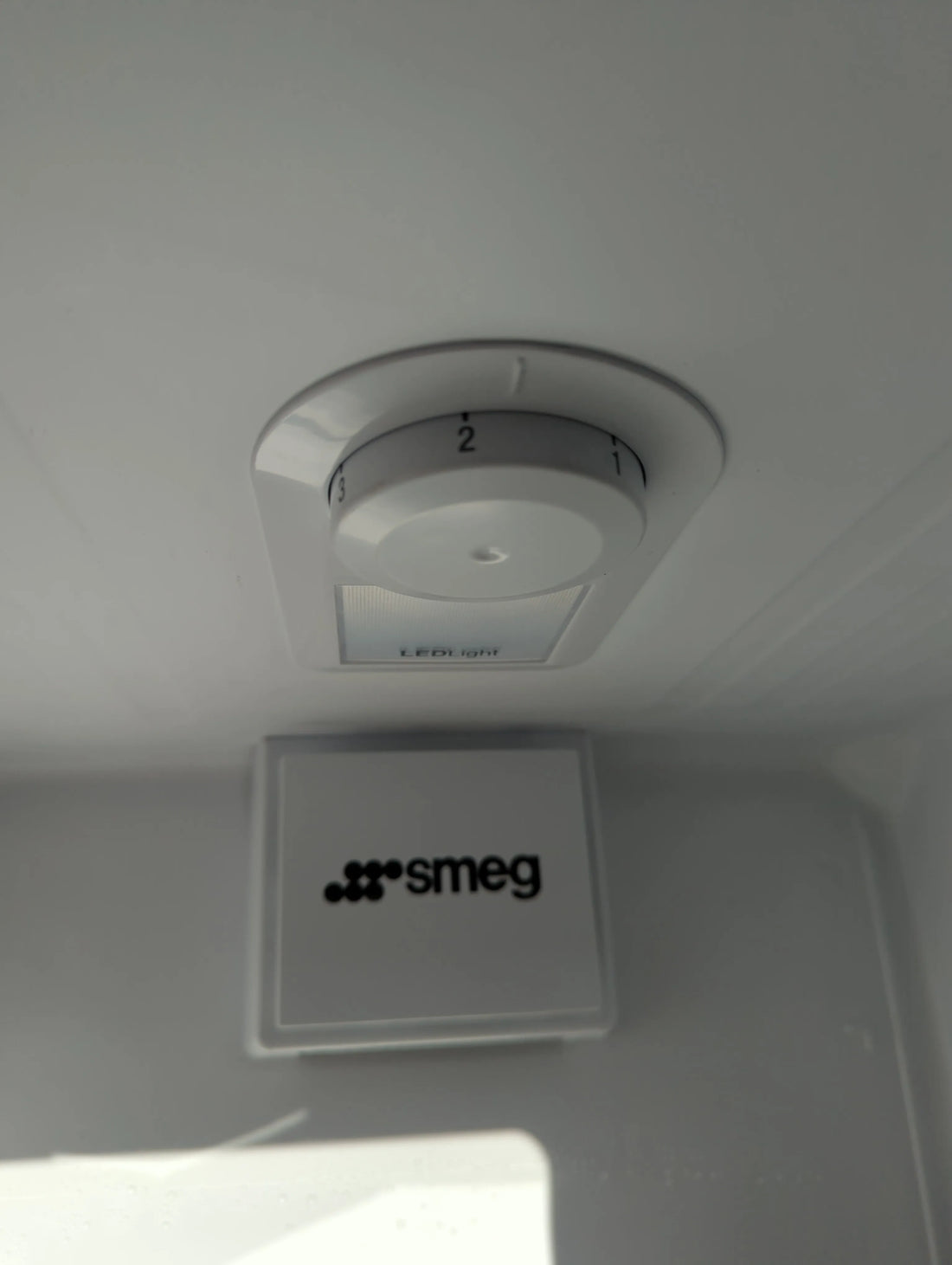 Réfrigérateur Encastrable 262 L Reconditionné SMEG C3170NE