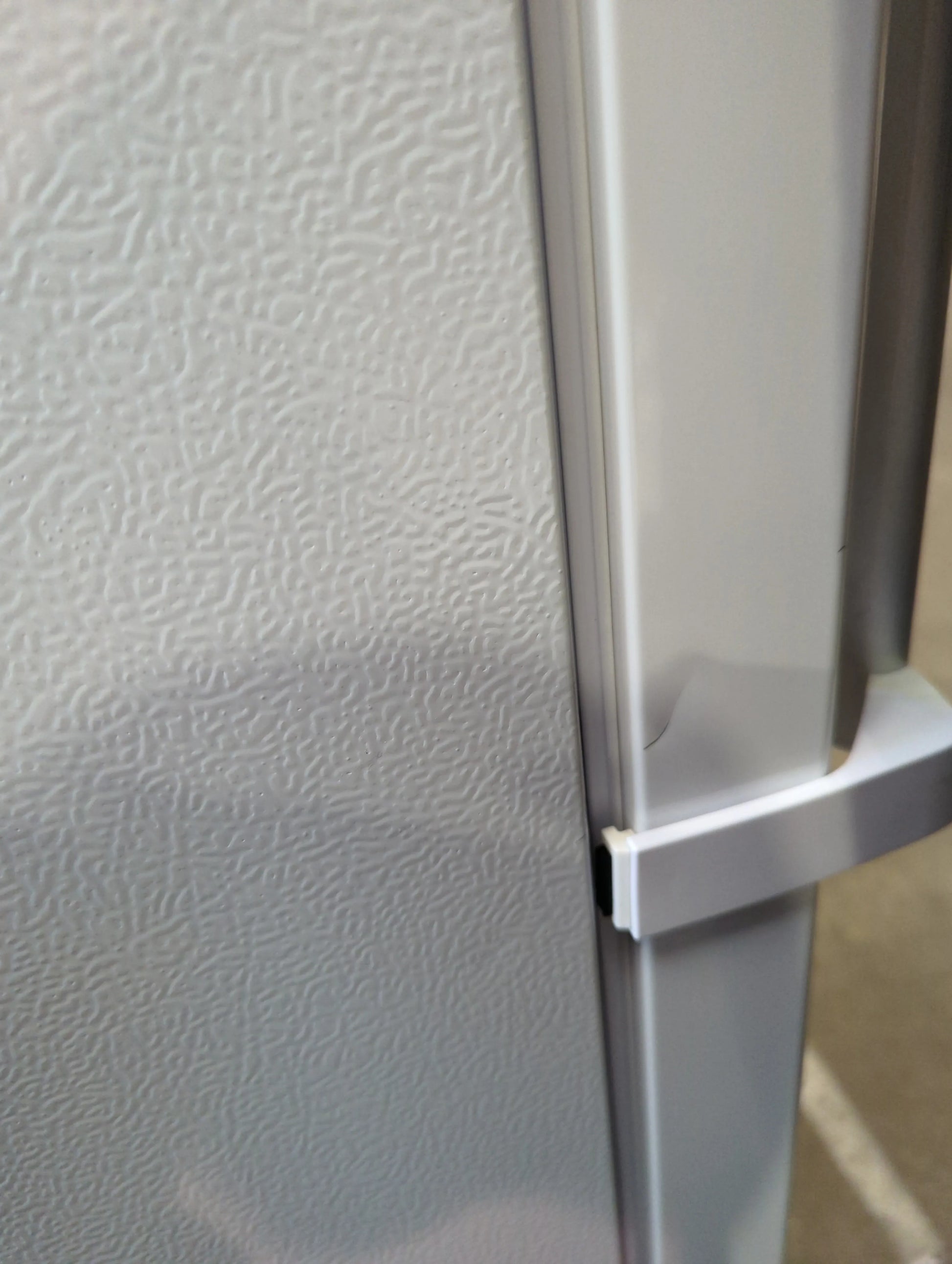 Réfrigérateur Une Porte 330 L Reconditionné THOMSON THLR332WH : détails