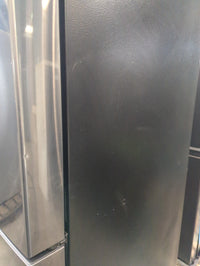 Réfrigérateur Multi-Portes 616 L Reconditionné SAMSUNG RF56J9040SG : vue de l'intérieur