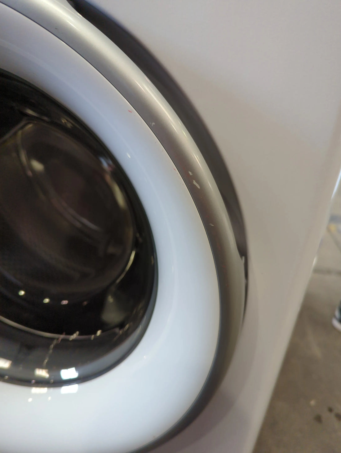 Lave-Linge Hublot 9 kg Reconditionné WHIRLPOOL FWG91484WSFR : détails