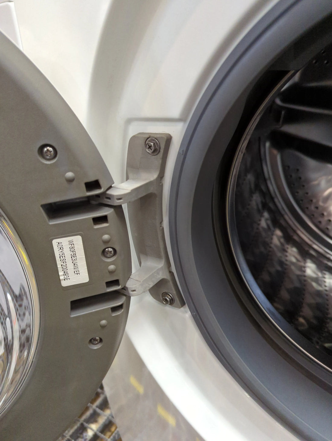 Lave-Linge Hublot 8 kg Reconditionné SAMSUNG WF80F5E3U4W : détails