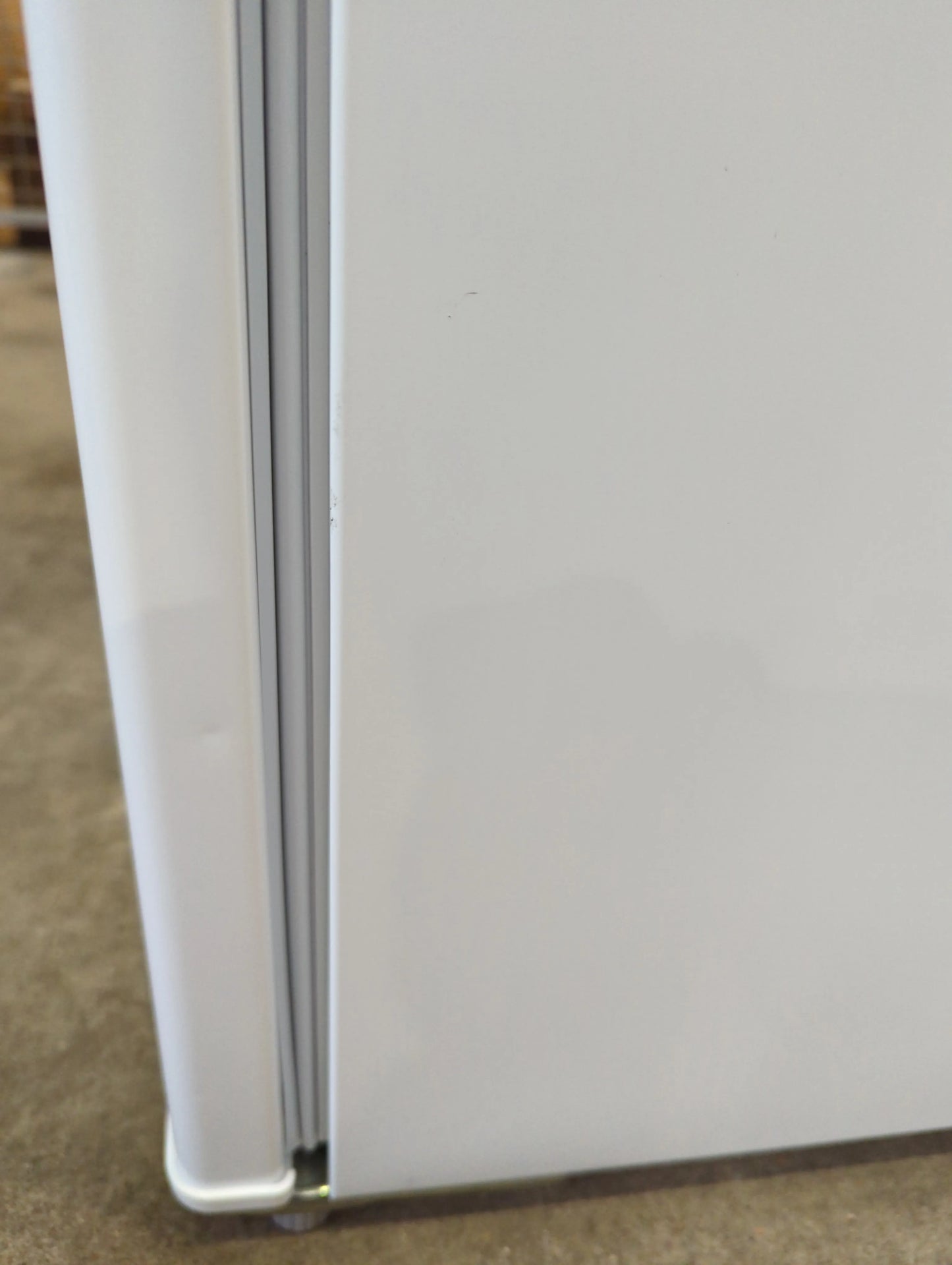Réfrigérateur Compact 65 L Reconditionné ESSENTIEL B ERM 65-45B4 : détails