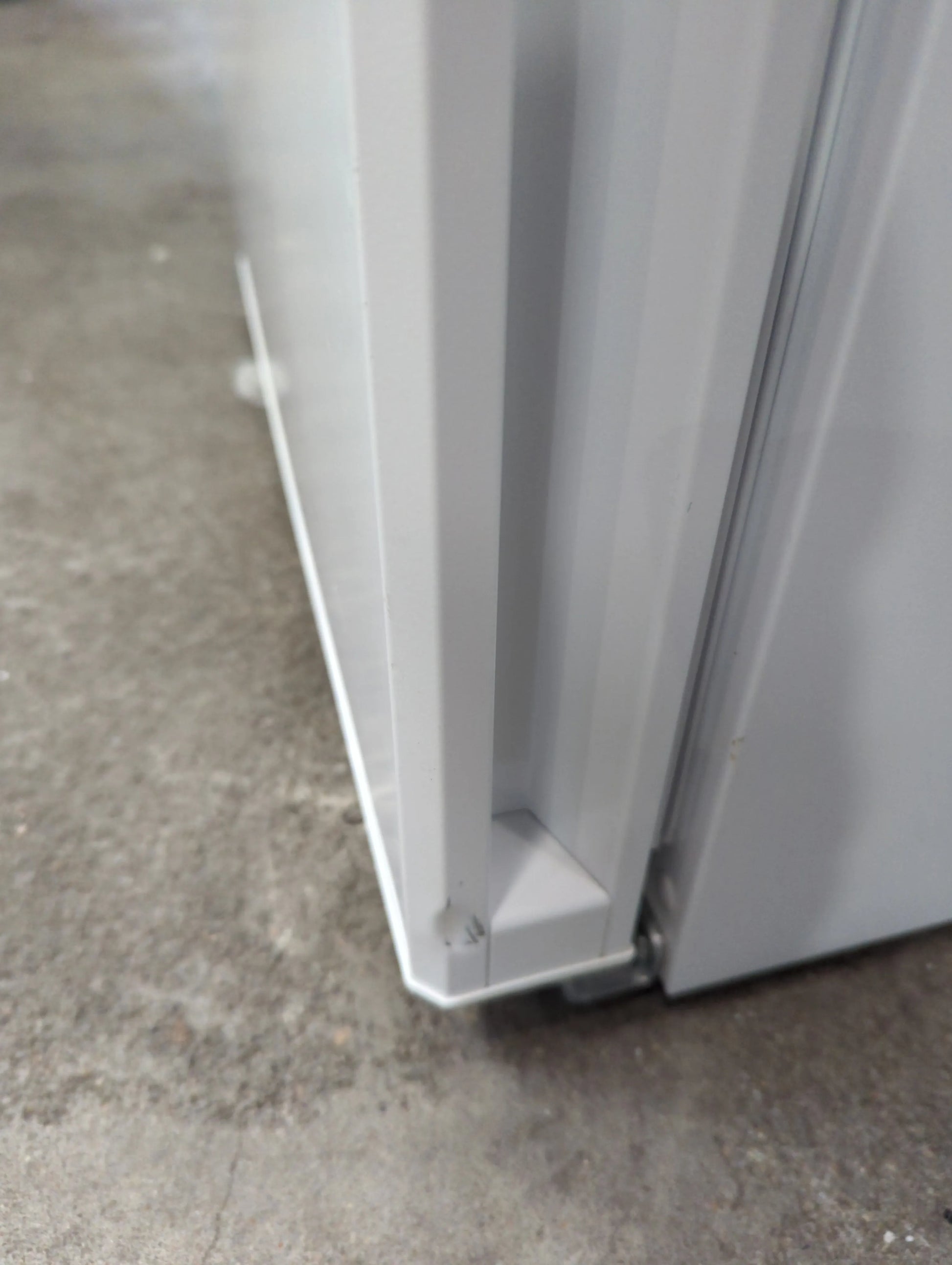 Réfrigérateur Avec Congélateur 304 L Reconditionné LIEBHERR CN 4313 : détails