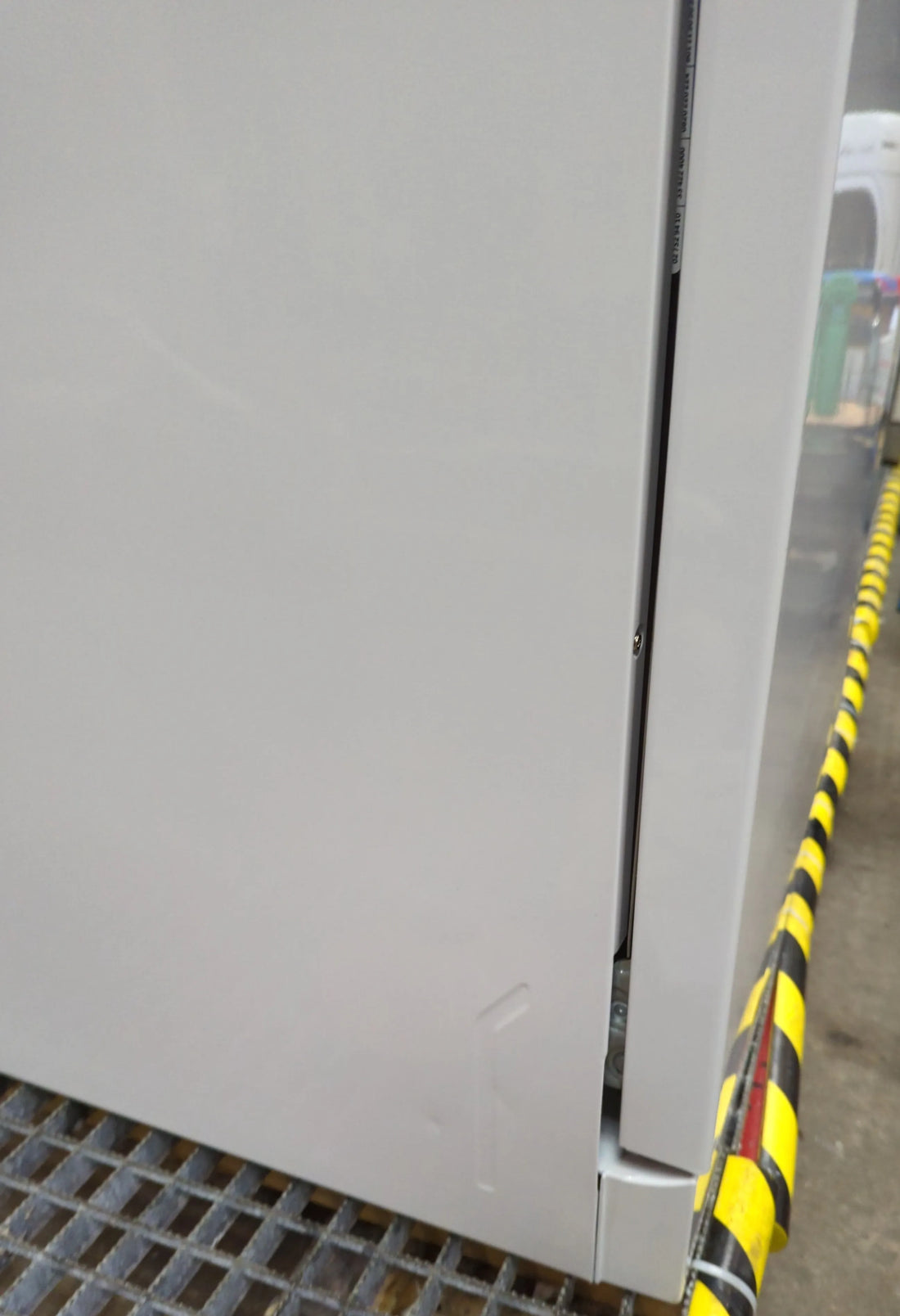 Lave-Vaisselle Pose Libre 16 Cvts Reconditionné CANDY CF6C4F0W : détails
