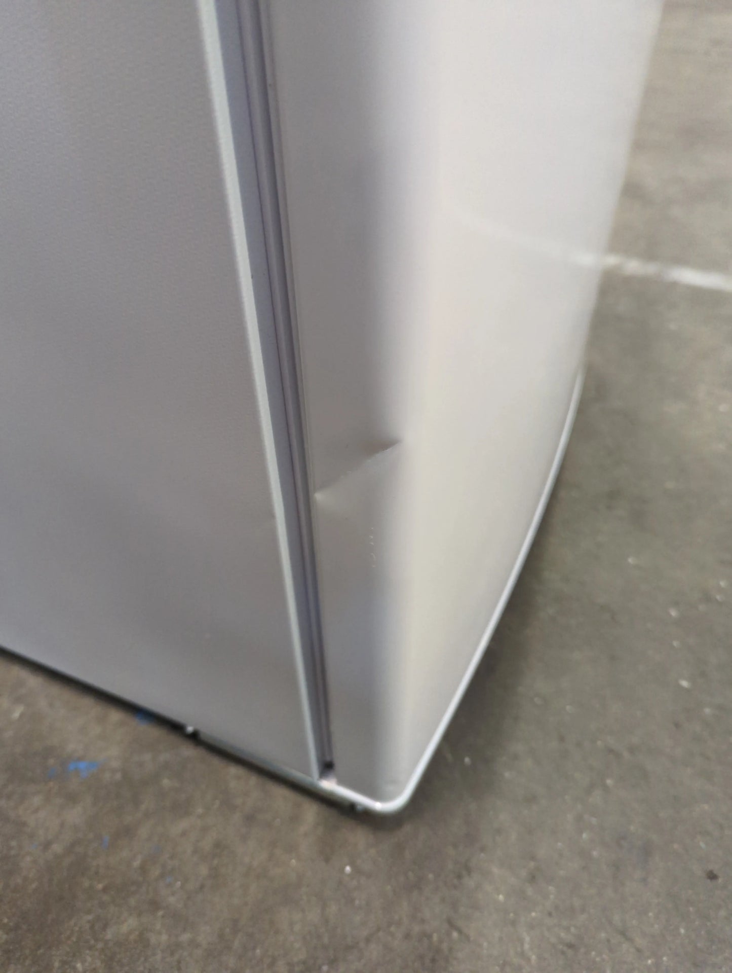 Réfrigérateur Avec Congélateur 219 L Reconditionné SCHNEIDER SCOD219W : détails