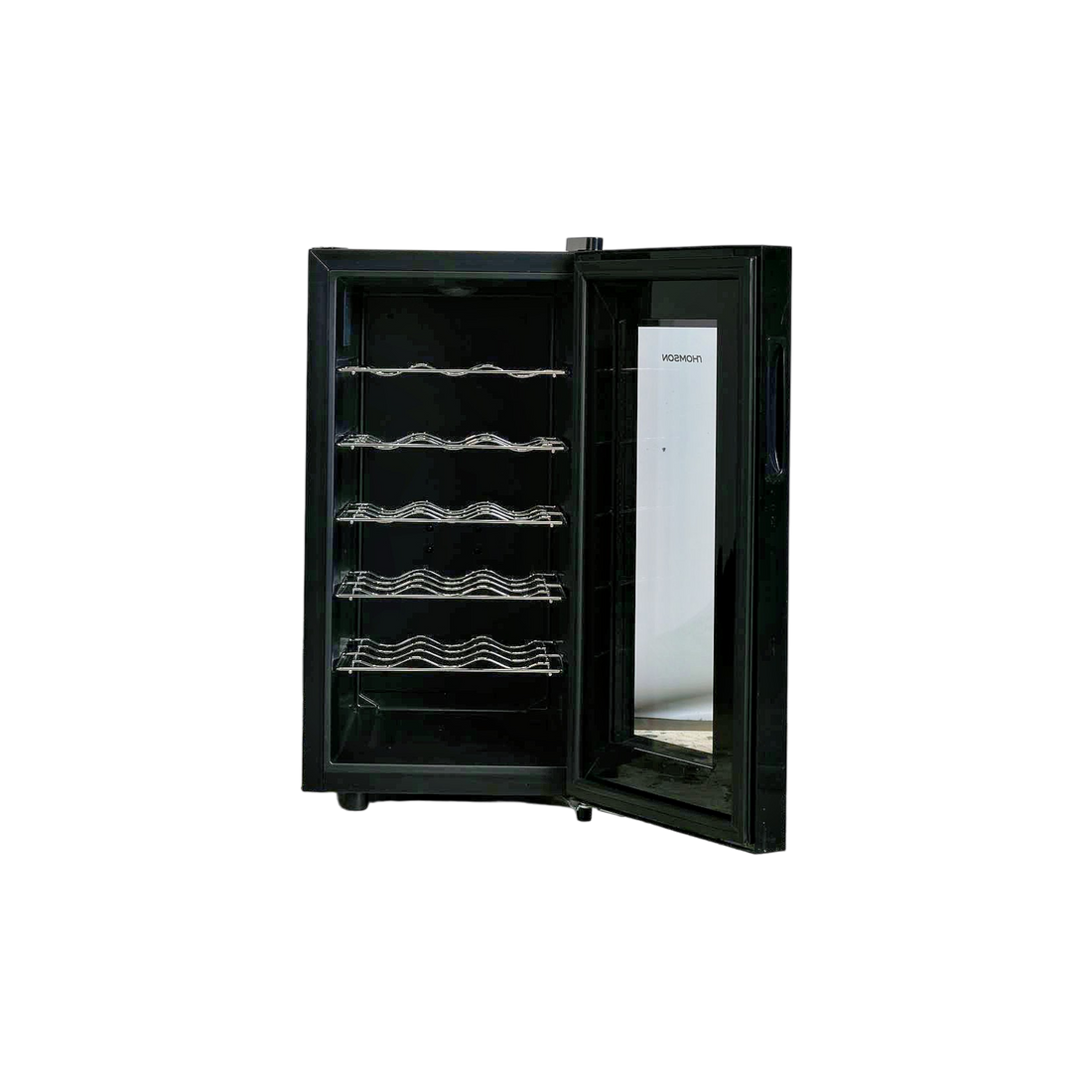 Cave À Vin De Conservation 18 Bouteilles Reconditionné THOMSON MILLESIME 18 : vue de l'intérieur