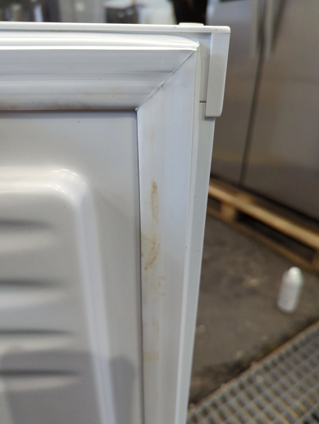 Congélateur Table Top 91 L Reconditionné PROLINE TTZ97 : détails