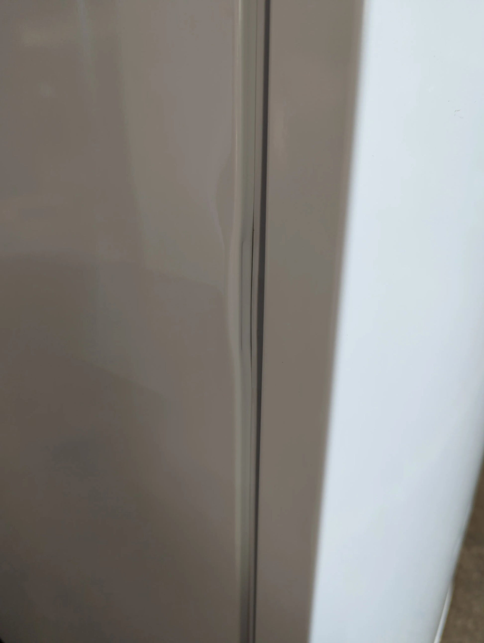 Réfrigérateur Une Porte 212 L Reconditionné FAURE FRAE23FW : détails