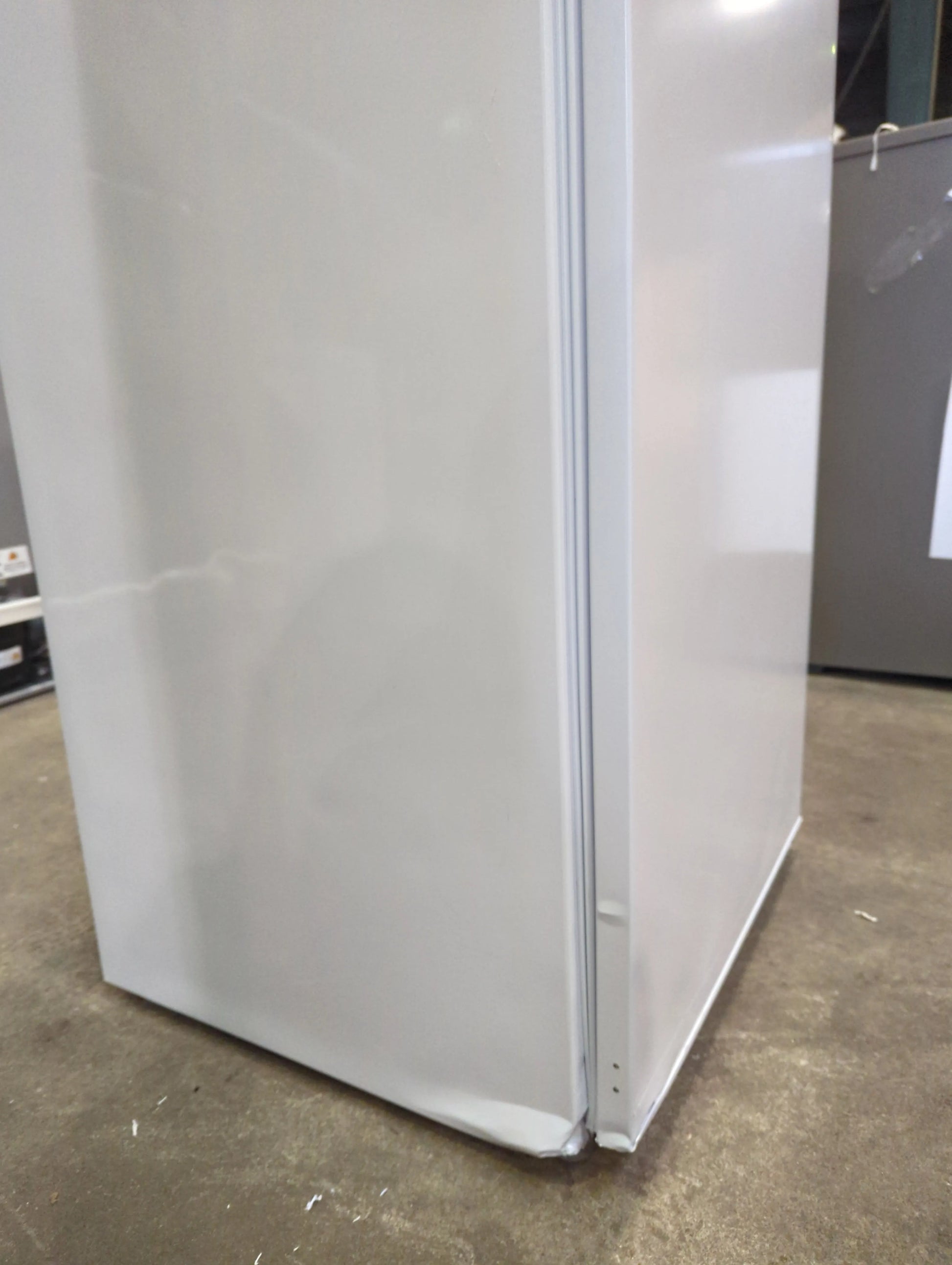 Réfrigérateur Encastrable 179 L Reconditionné SCHNEIDER SCRF122EA2 : détails