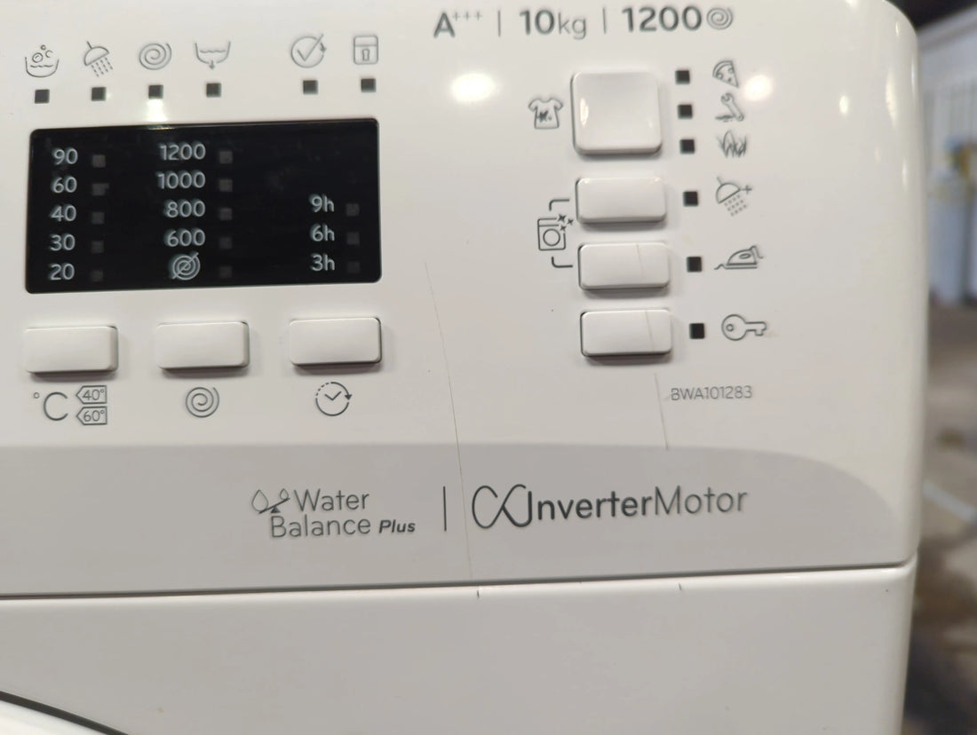 Lave-Linge Hublot 10 kg Reconditionné INDESIT BWA101283XWFRN : détails