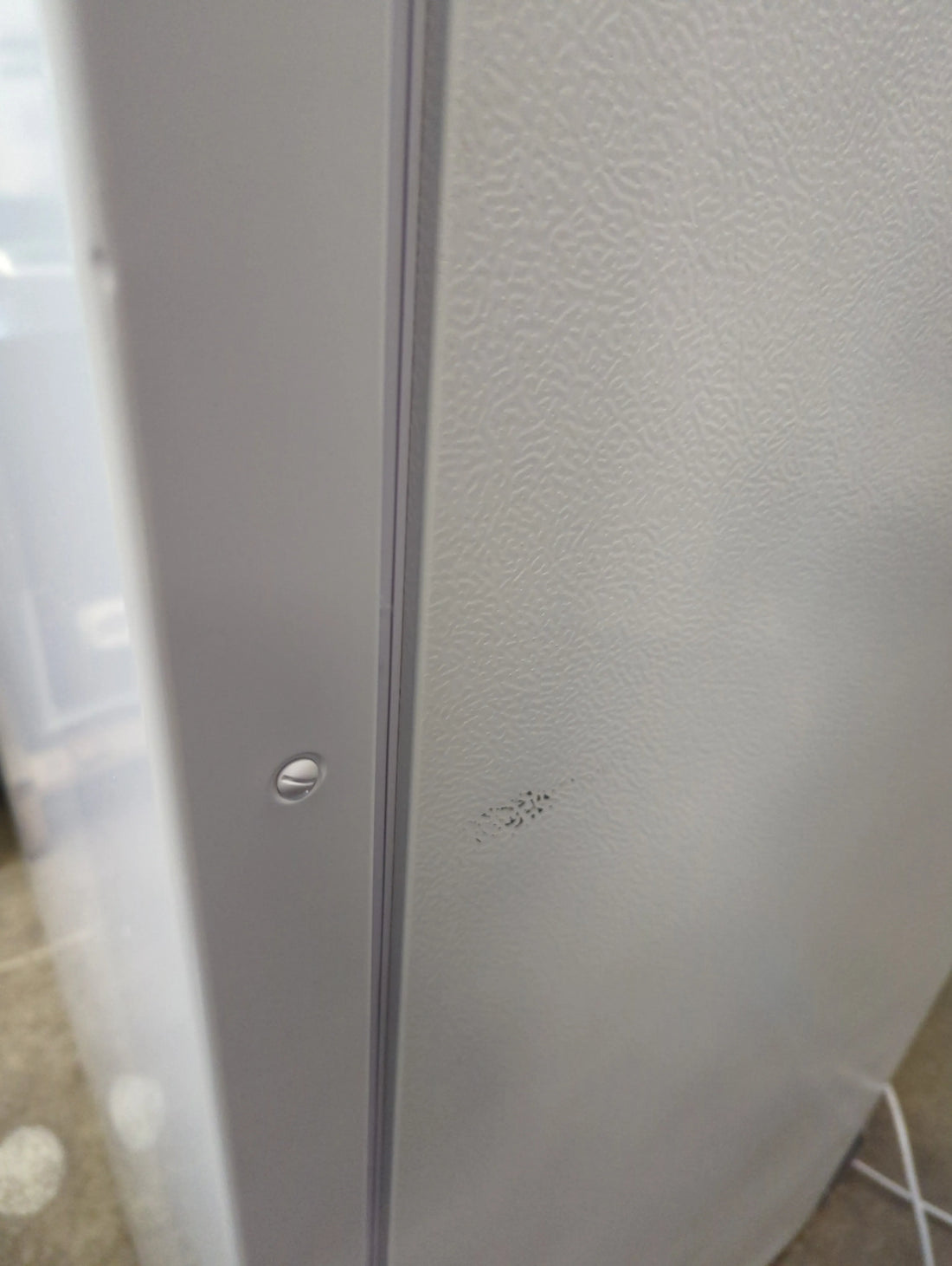 Réfrigérateur Une Porte 330 L Reconditionné SCHNEIDER SCODF335W : détails