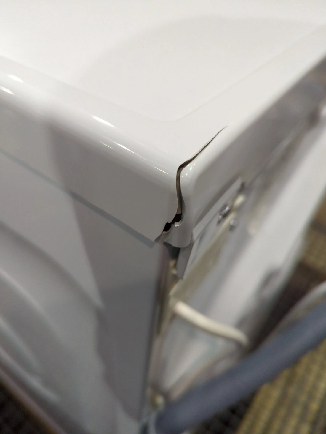 Lave-Linge Hublot 9 kg Reconditionné WHIRLPOOL FFBS9469WVFR : détails