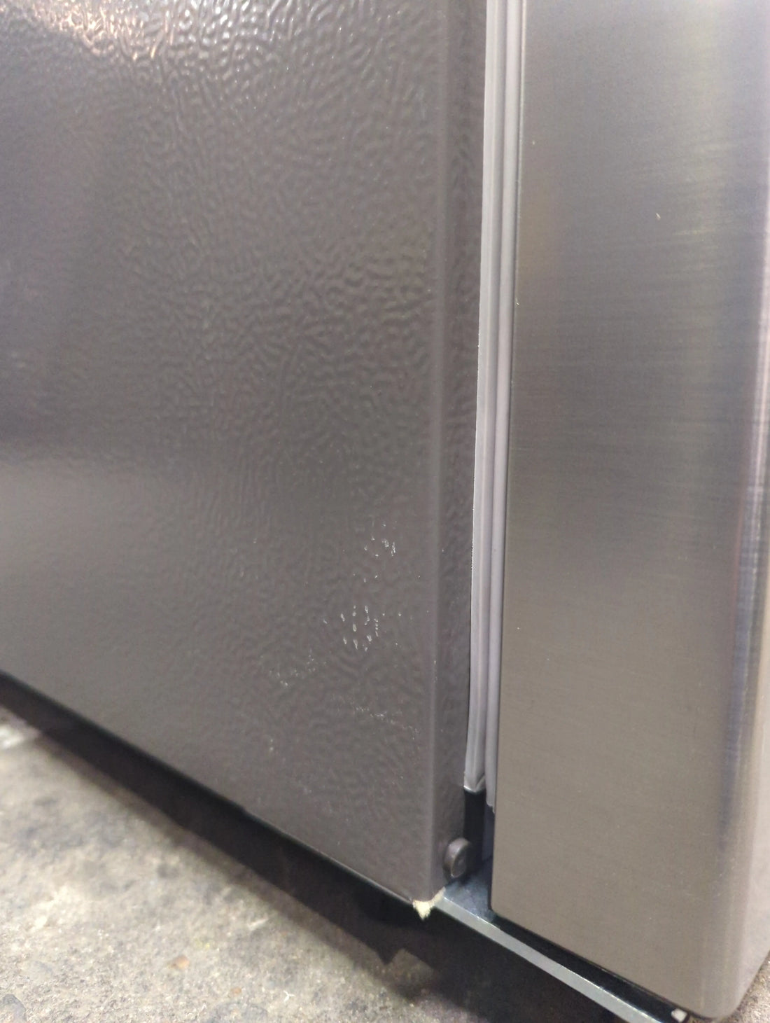 Réfrigérateur Avec Congélateur 304 L Reconditionné HISENSE FCN300ACE1 : détails