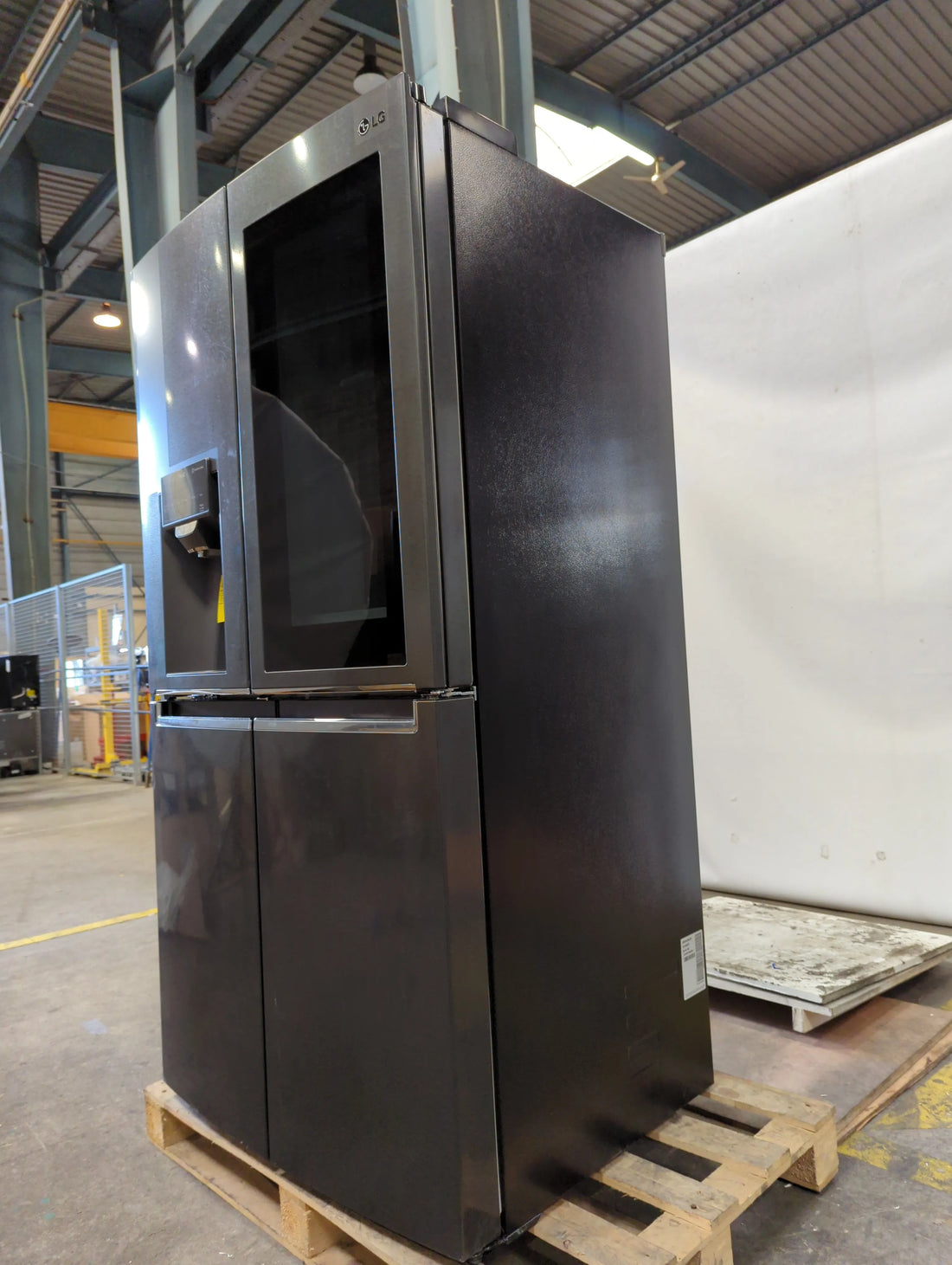 Réfrigérateur Multi-Portes 638 L Reconditionné LG GMX945MC9F : détails