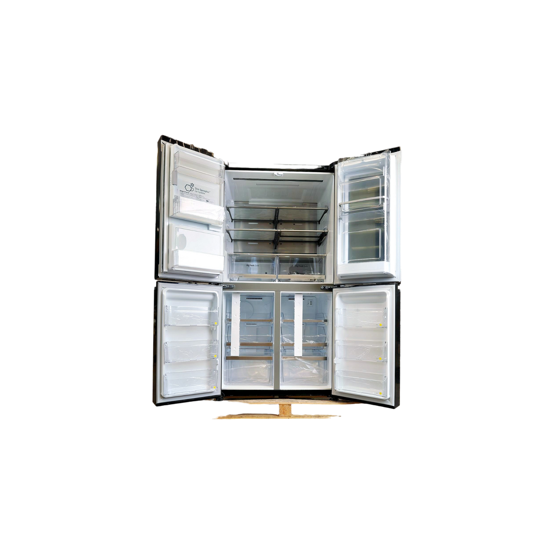 Réfrigérateur Multi-Portes 638 L Reconditionné LG GMX945MC9F : vue de l'intérieur